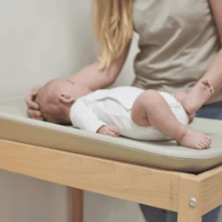 Nattou Siliconen Aankleedkussen Groen PU Schuim -Winkel Voor Babyproducten nattou siliconen aankleedkussen groen pu schuim a367384 4